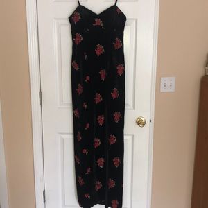 Long dress 🌹- Honey and Rosie